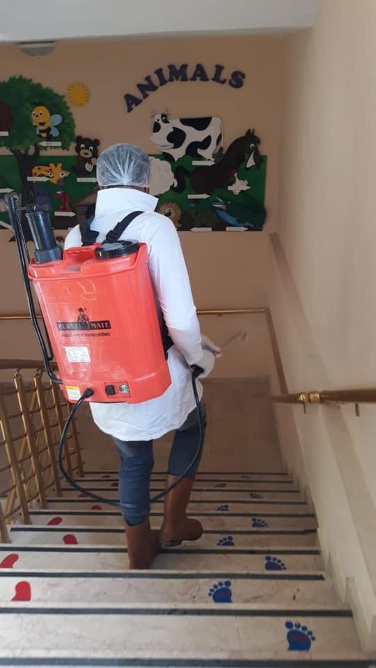 Özel Gümüş Okulları tedbir amaçlı ilaçlama yaptırdı