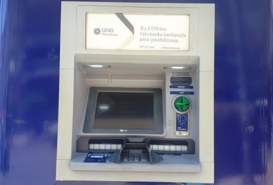 ANAMUR’DAKİ BU ATM DEN VATANDAŞLAR ÇOK DERTLİ