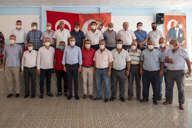 Seçer, muhtarlarla toplantı yaptı