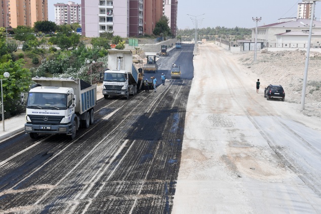 Büyükşehir yol hizmetlerini 2021’de sürdürecek
