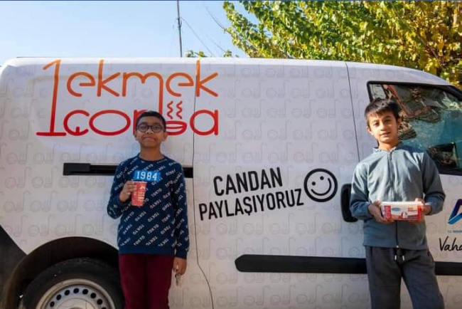 BAŞKAN SEÇER’İN TALİMATIYLA “1 Ekmek 1 Çorba” PROJESİ, ANAMURDA BAŞLADI