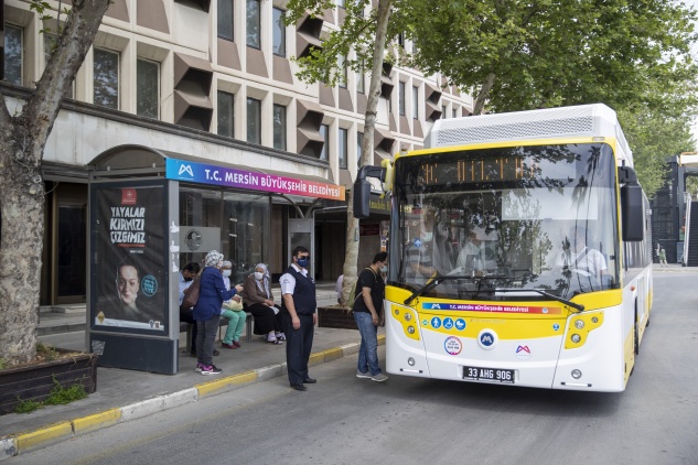 Mersin Büyükşehir ekipleriyle bayrama hazır