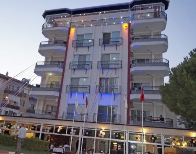 Grand Meltem Hotel’den konserli açılış