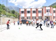 Kılınç’tan Güngören okuluna spor malzemesi desteği