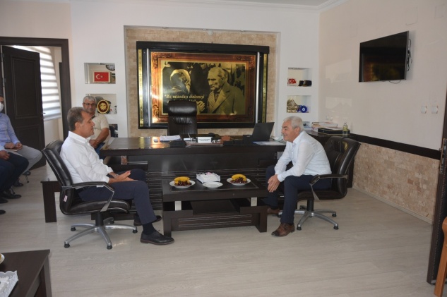 Seçer’den Çetinkaya’ya ziyaret