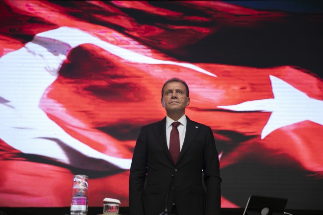 BAŞKAN SEÇER, İŞTEN ÇIKARMA İDDİALARINA YANIT VERDİ