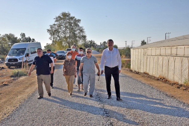 Kılınç, asfalt çalışmalarını inceledi