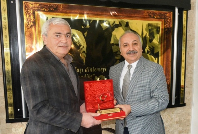 Dinçer’den Başkan Çetinkaya’ya ziyaret