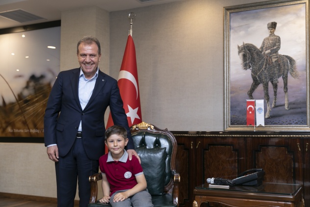 Seçer’in koltuğuna Kürşat Alp oturdu