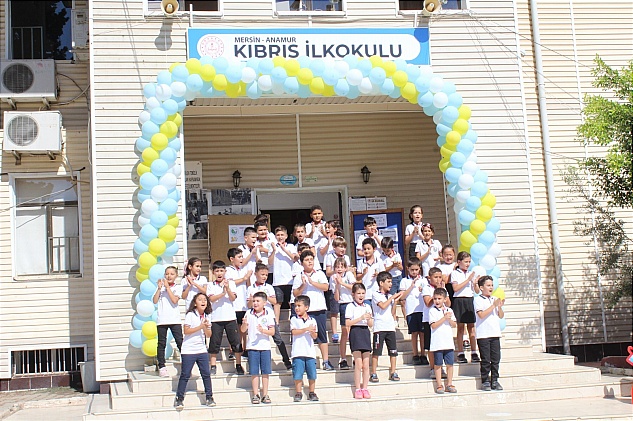 Anamur’da, İlköğretim Haftasında Kıbrıs İlkokulu’nda   kutlama programı düzenlendi