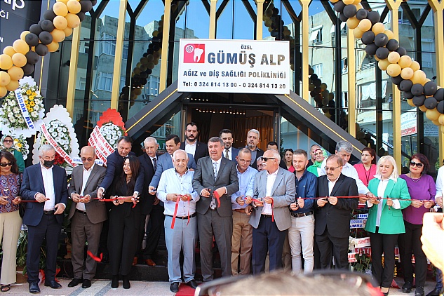  Özel Gümüş Alp Diş Sağlığı Polikliniği görkemli bir törenle açıldı