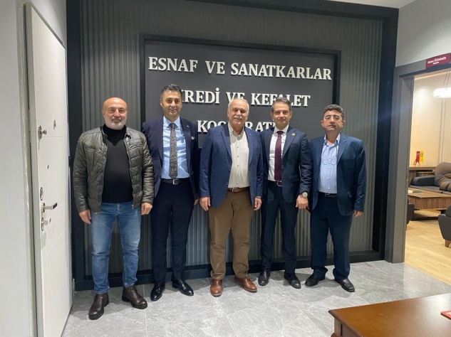 Ayhan’dan odalara ziyaret