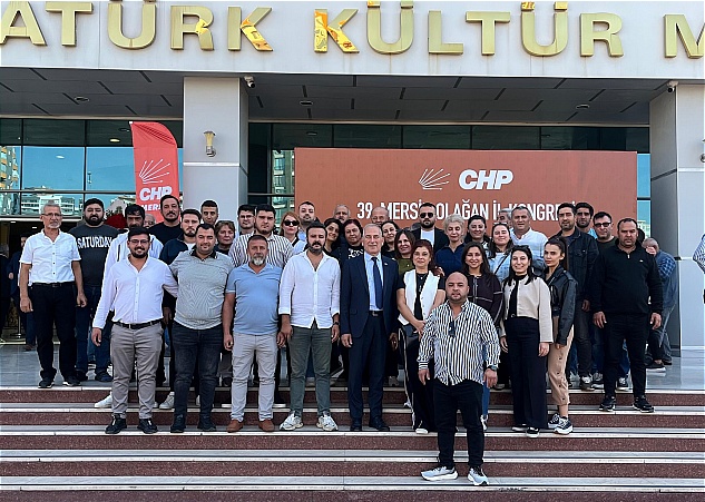 Belediye Başkanı Durmuş Deniz, CHP Mersin İl Kongresine katıldı