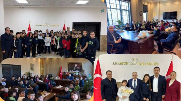 Öğrenciler “Yaşayan Demokrasi” Konusunu Kaymakamlıkta İşledi