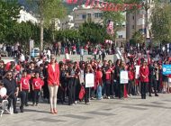 ANAMUR’DA 23 NİSAN COŞKUSU: GELECEK ÇOCUKLARA EMANET