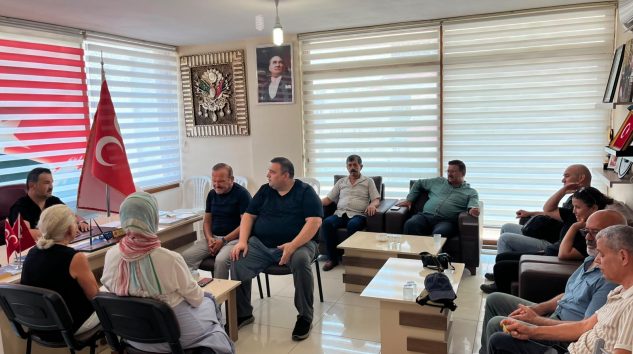 “AGC’DEN MHP’YE ZİYARET: YEREL BASININ ÖNEMİ VE ANAMUR’UN GÜNDEMİ KONUŞULDU”