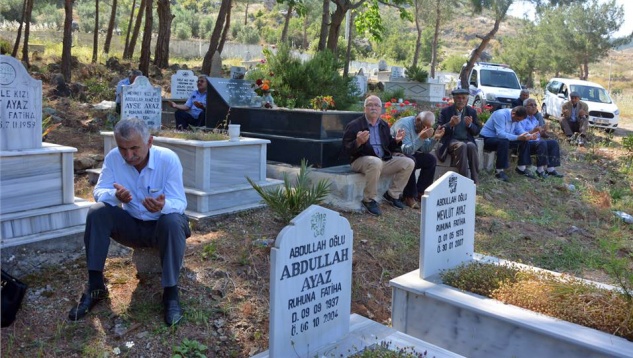 Merhum başkan anıldı