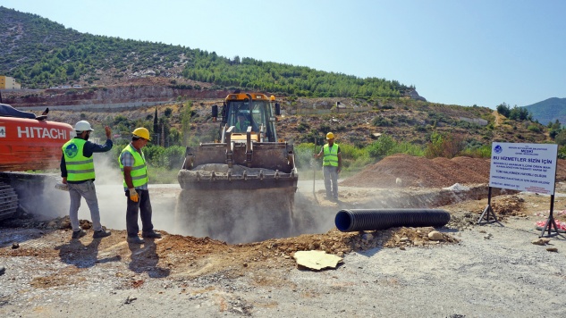 Ören’de kanalizasyon çalışması