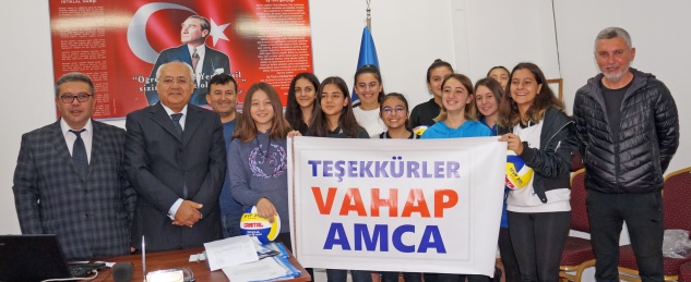 Spor malzemelerine kavuştular