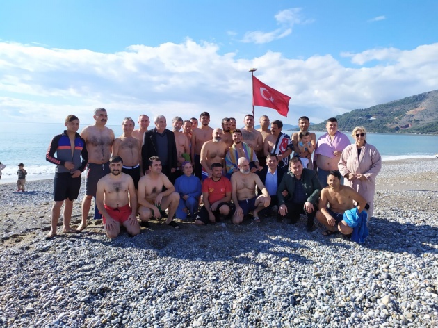 Önce kar, sonra deniz