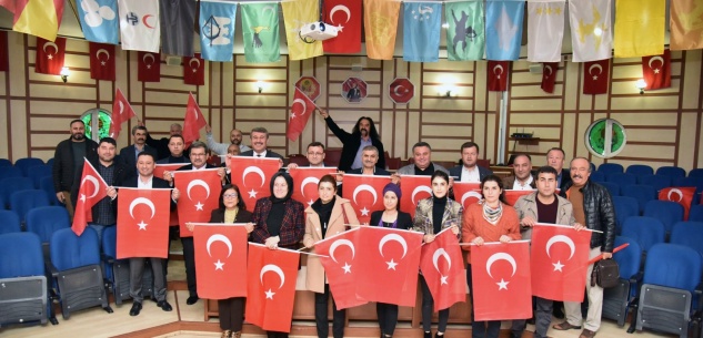 Anamur Belediye Meclisi’nden bayraklı tepki