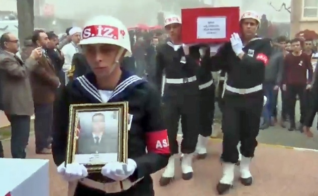 Gülnar, şehidini uğurladı