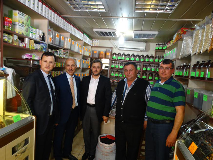 AK Parti Adayları Anamur’u ziyaret etti