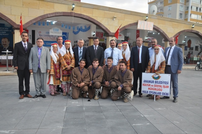 HALKOYUNCULARIMIZ ETİMESGUTLULARI  HAYRAN BIRAKTI