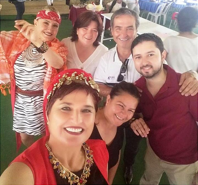 Kükürlüler Derneğinin Anneler günü kutlamasına ilgi yoğun oldu