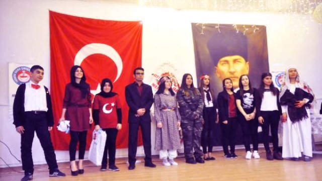 “  İstiklal Marşı için ödül konulmamalı”